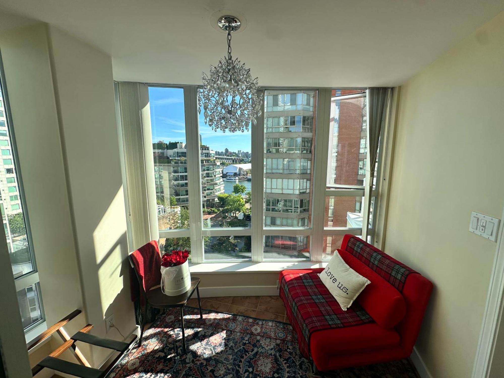 Penthouses Of Ave * Vancouver