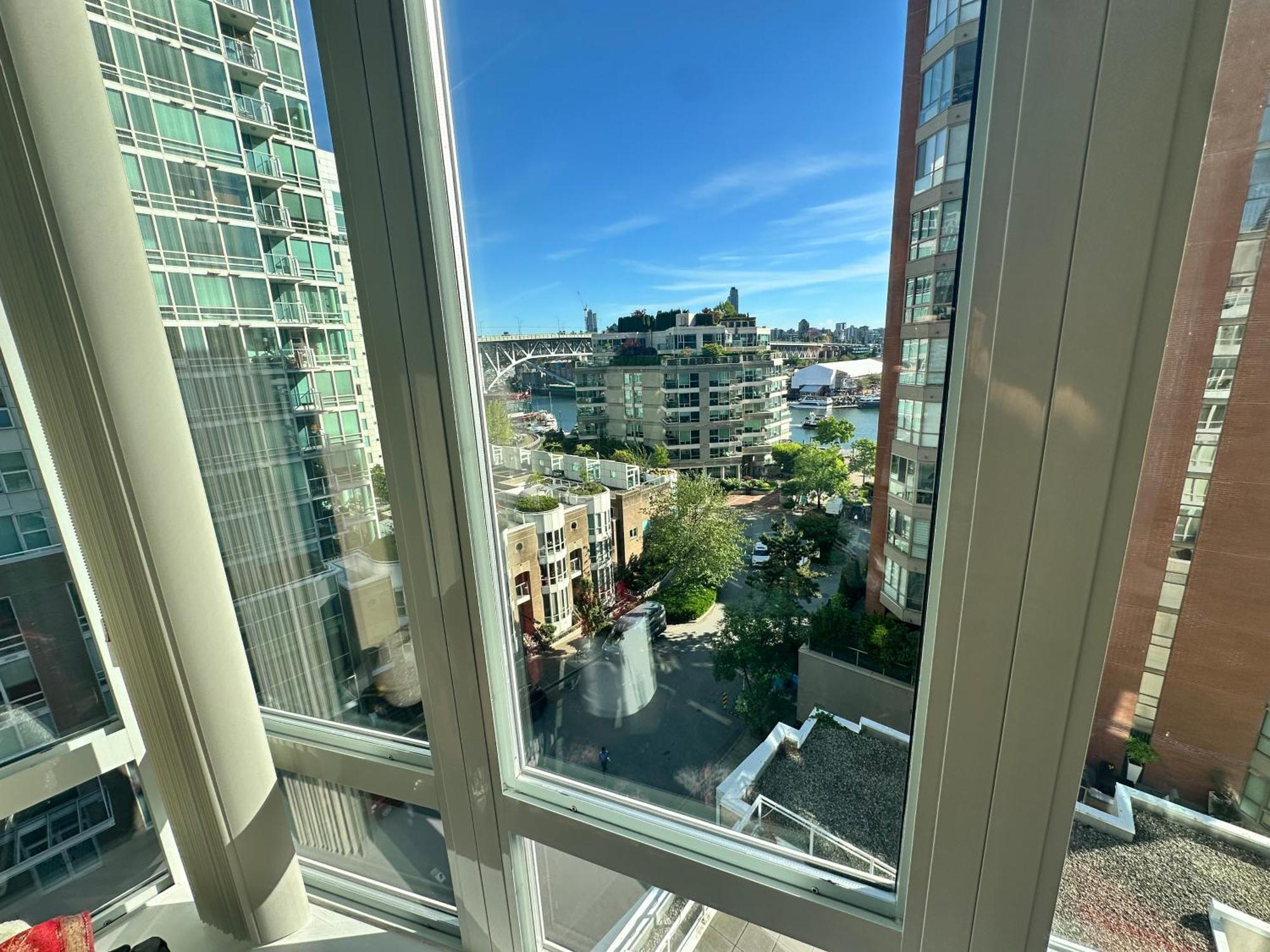 Penthouses Of Ave Apartment